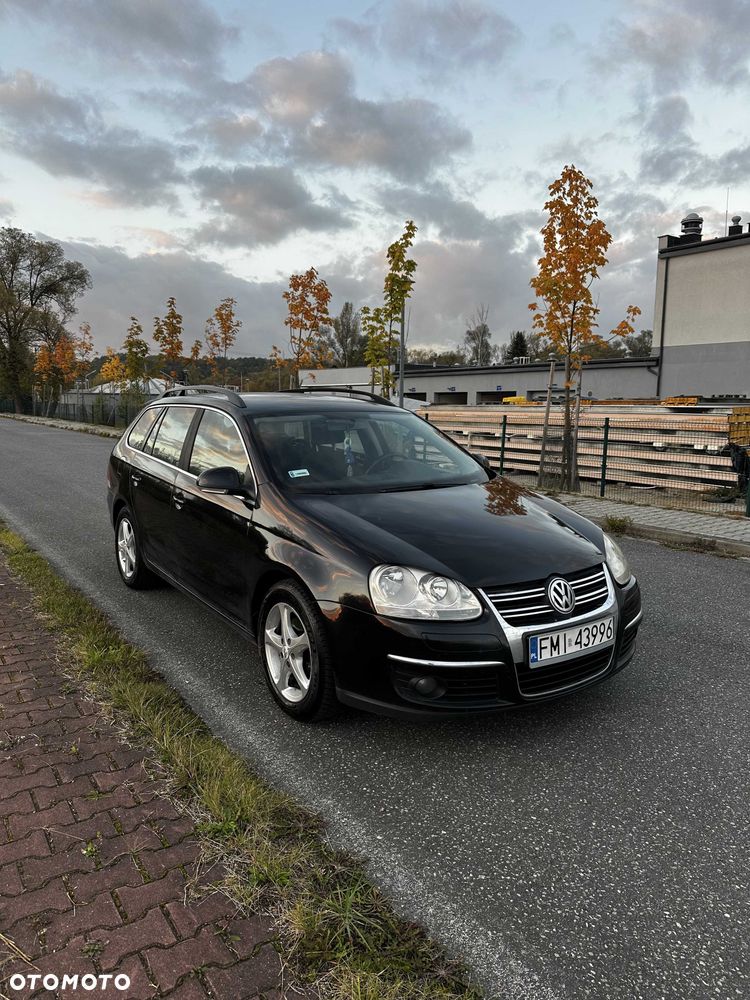 Volkswagen Golf Variant - 1