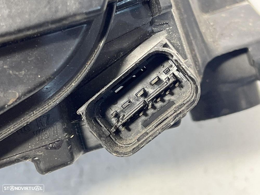 Farol Esq Frente BMW X1 (E84) REF. 89093492 - 6