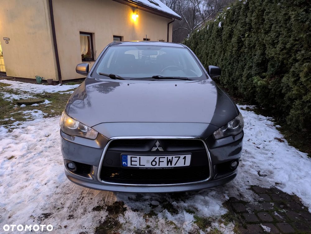 Mitsubishi Lancer 1.8 Invite - 2