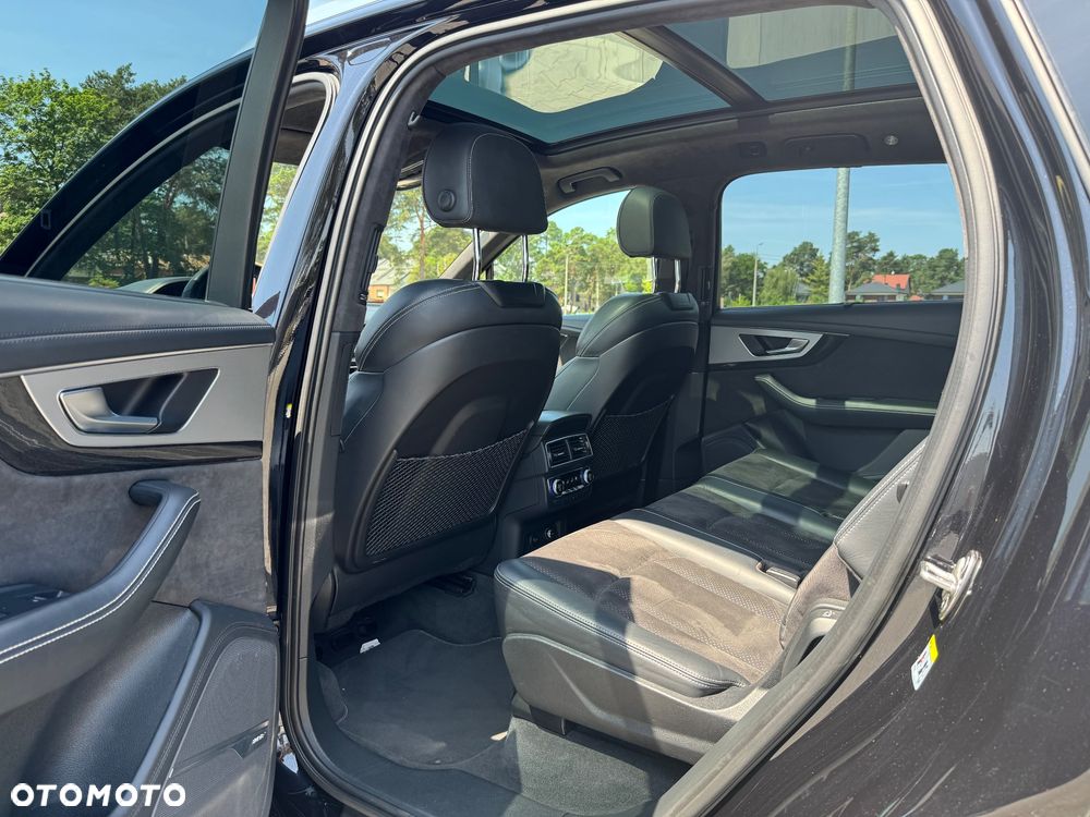 Audi Q7 - 22