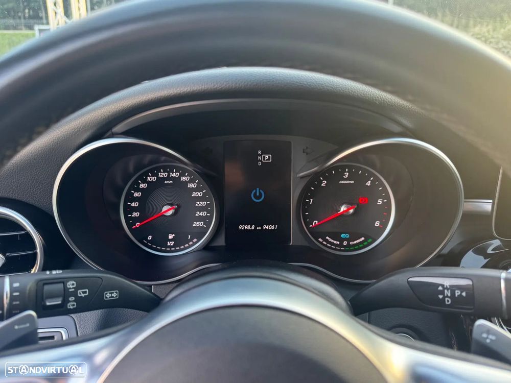 Mercedes-Benz C 300 de AMG Line - 18