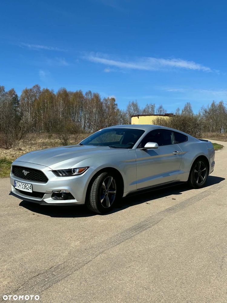 Ford Mustang 3.7 V6 - 2
