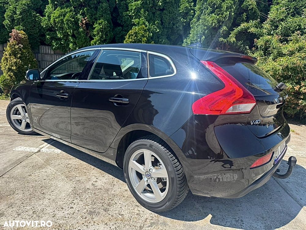 Volvo V40 - 4