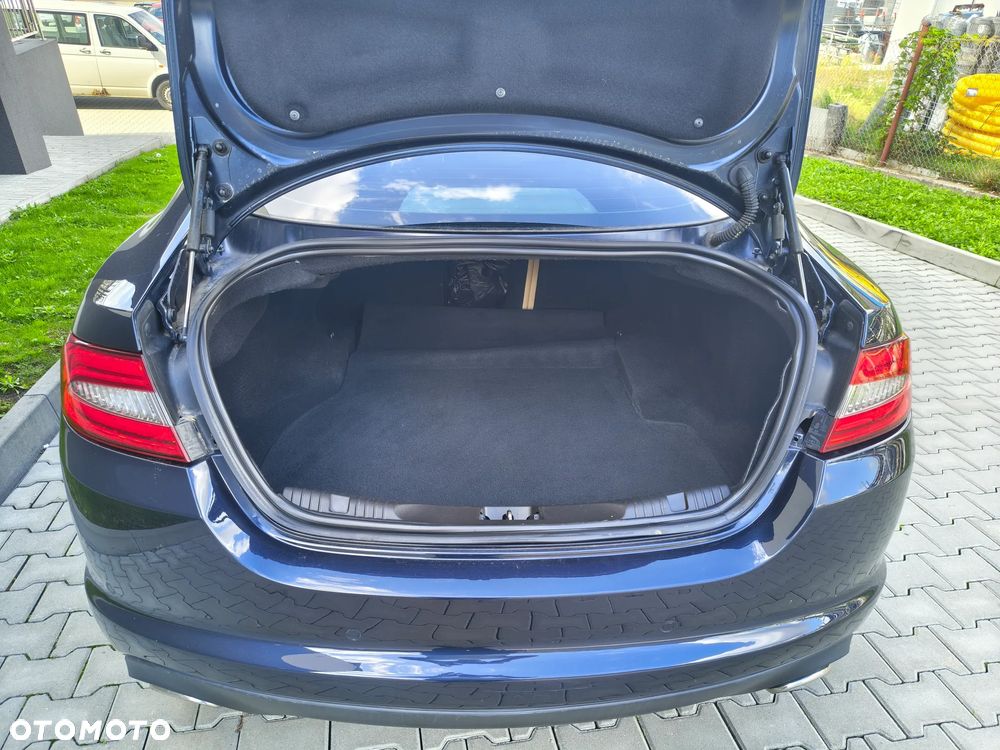 Jaguar XF 3.0 V6 D Luxury - 15