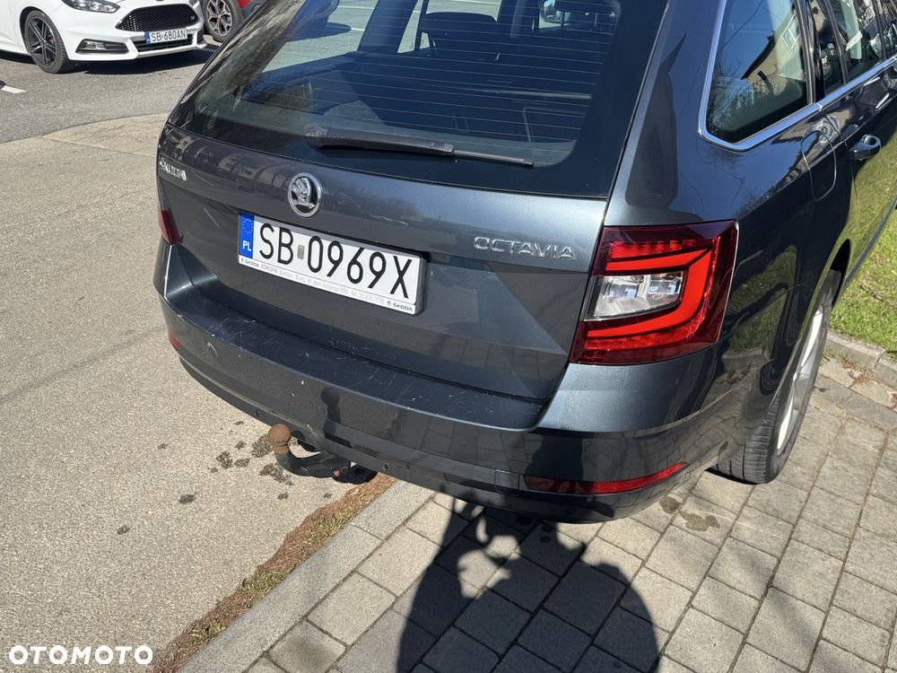 Skoda Octavia ver-1-6-tdi-dsg-style - 8
