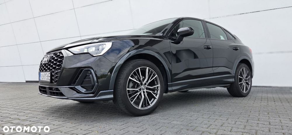 Audi Q3 2.0 TDI S tronic sport - 5