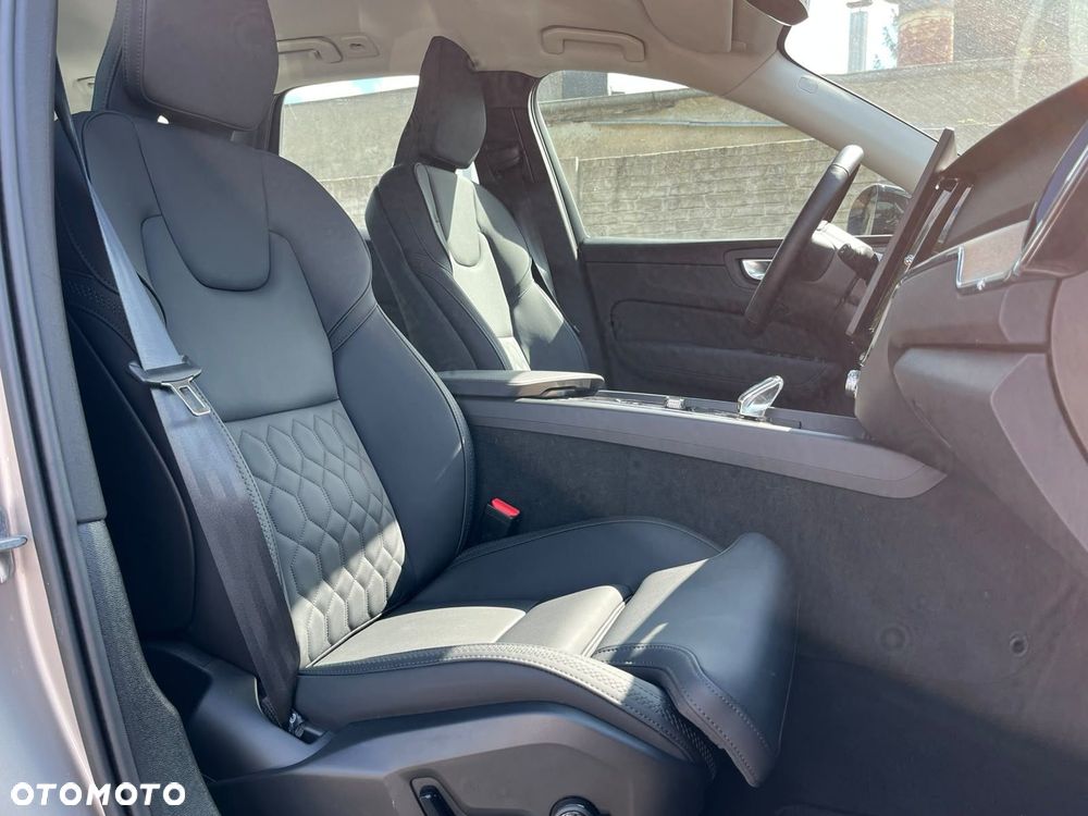 Volvo XC 60 - 12