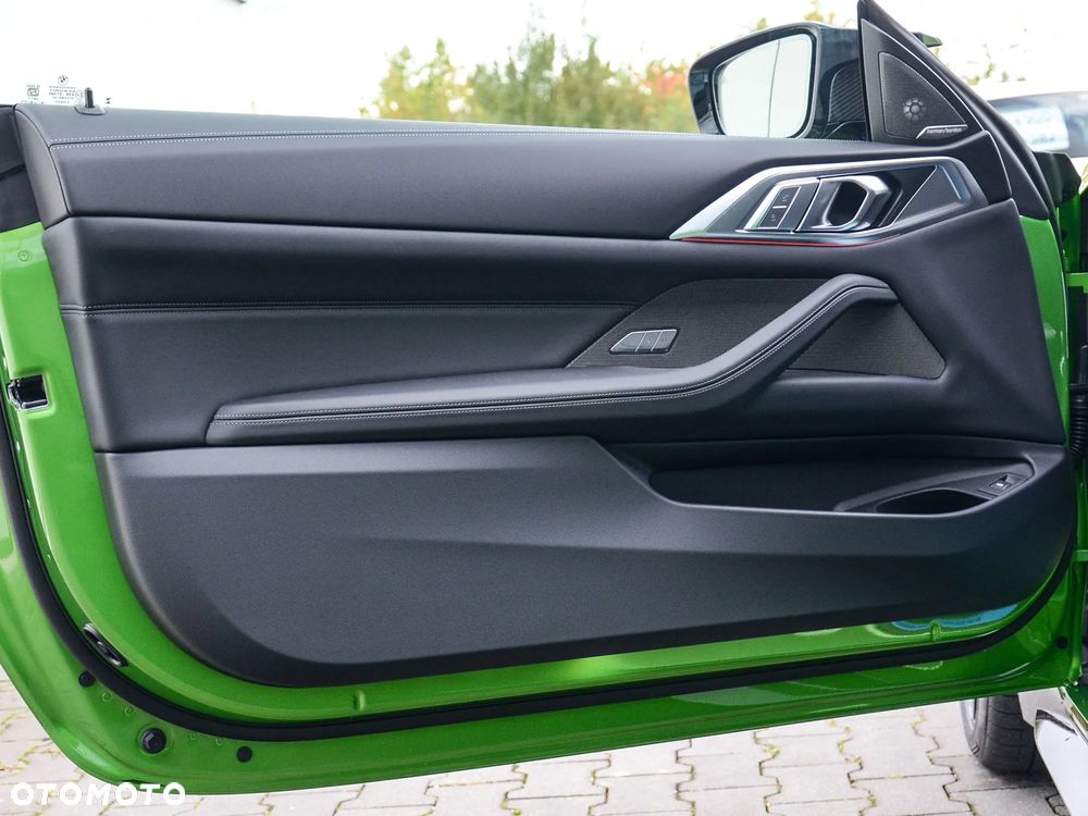 BMW M4 Competition M xDrive sport - 15