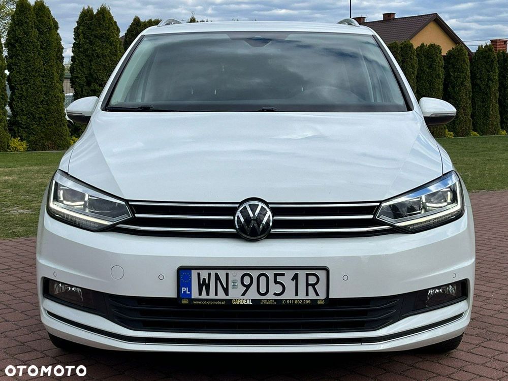 Volkswagen Touran - 28