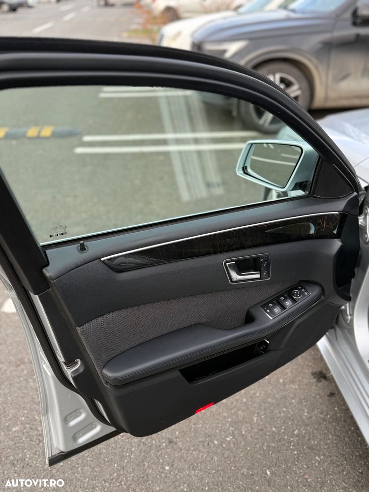 Mercedes-Benz E 300 BLUETEC HYBRID 7G-TRONIC Avantgarde - 14
