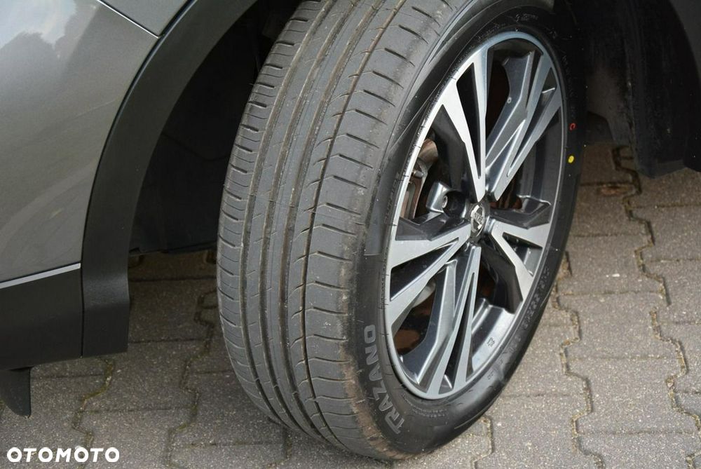 Nissan Qashqai 1.6 DIG-T 360 - 39