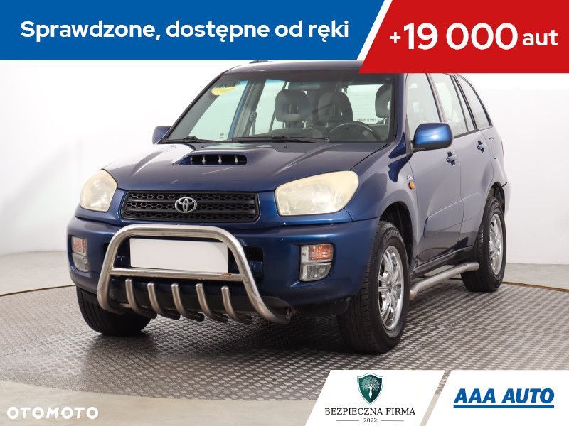 Toyota RAV4 - 1
