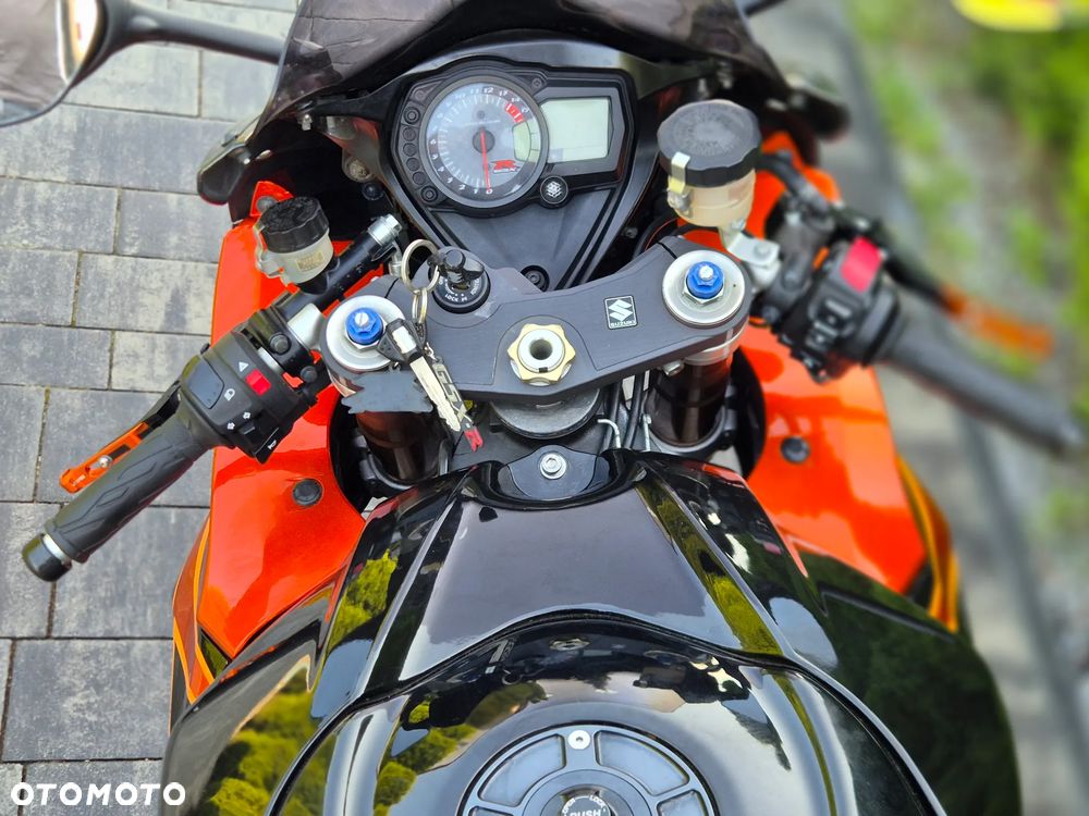 Suzuki GSX-R - 12