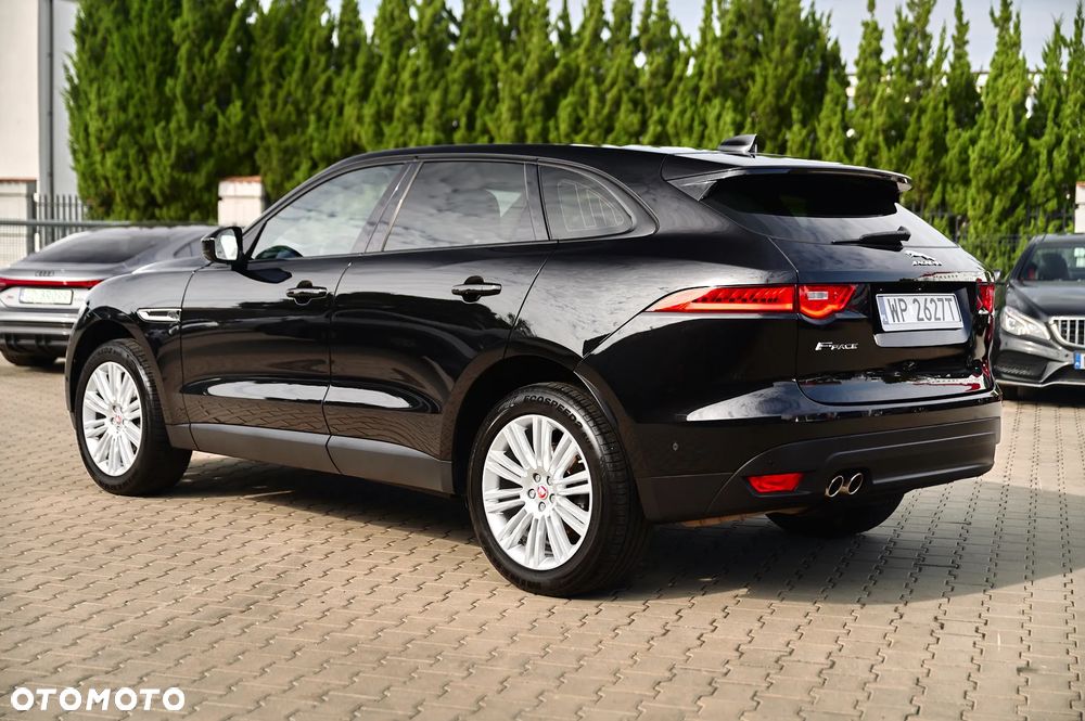Jaguar F-Pace 20d AWD Prestige - 9