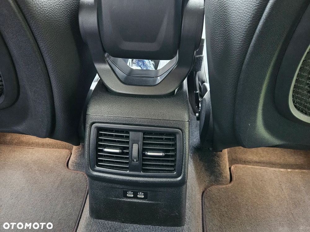 BMW X1 sDrive20d Sport - 16