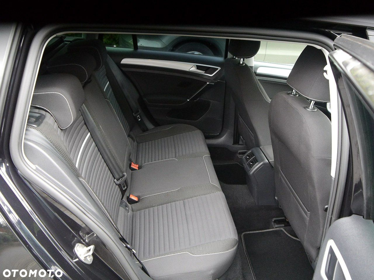 Volkswagen Golf 1.4 TSI ACT BlueMotion Technology Cup - 29