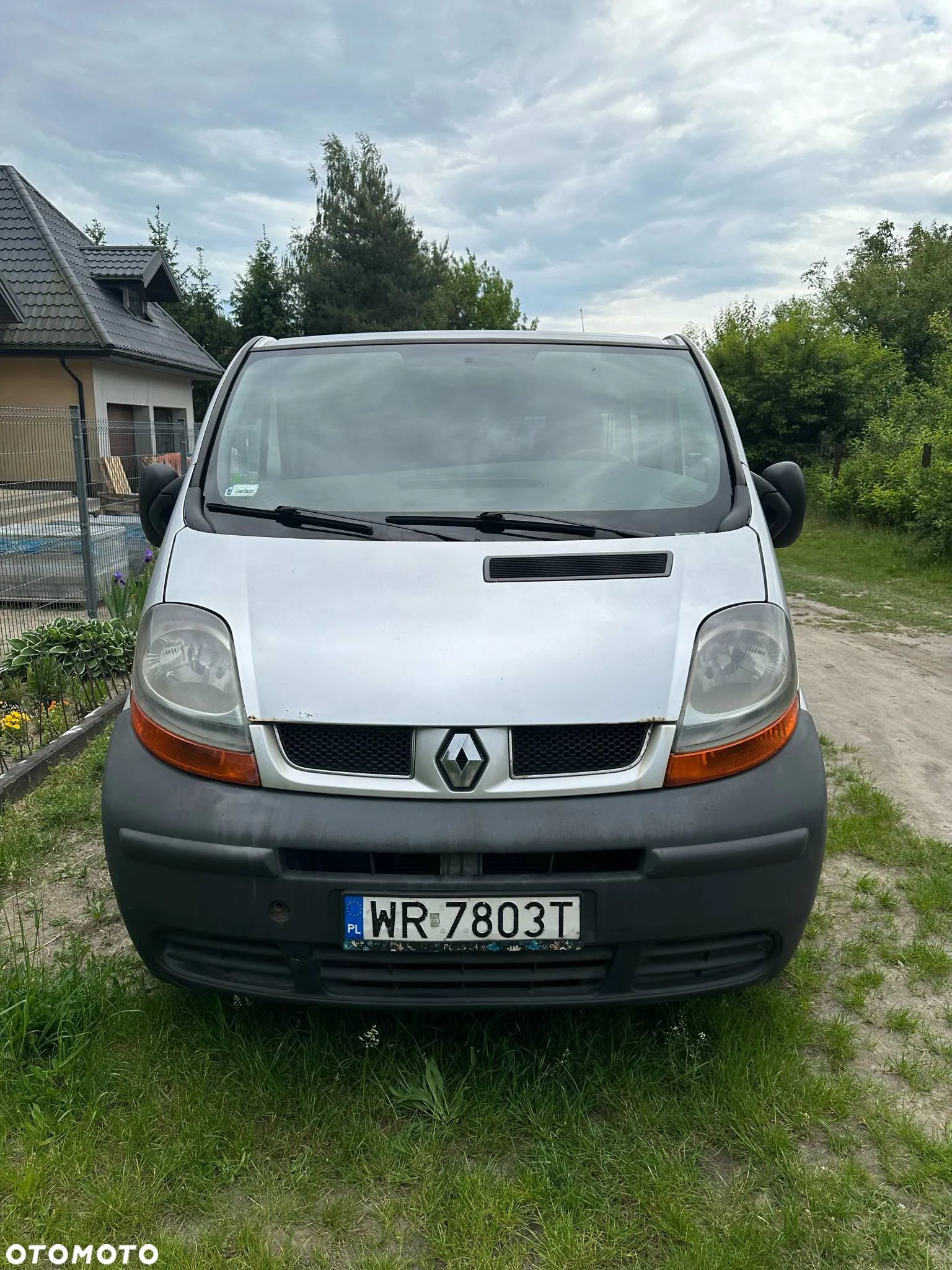Renault Trafic L2H1 - 1