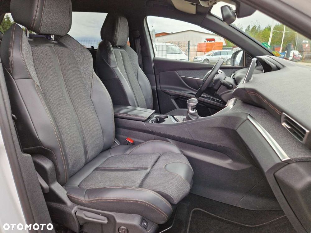 Peugeot 5008 BlueHDI 150 Stop & Start Allure - 24