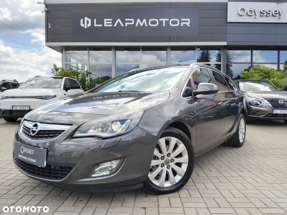 Opel Astra 1.7 CDTI Cosmo - 1