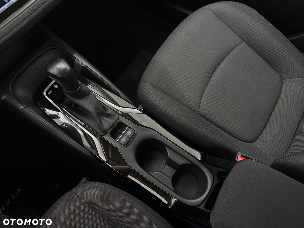 Toyota Corolla - 23