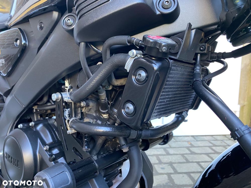 Yamaha XSR - 28