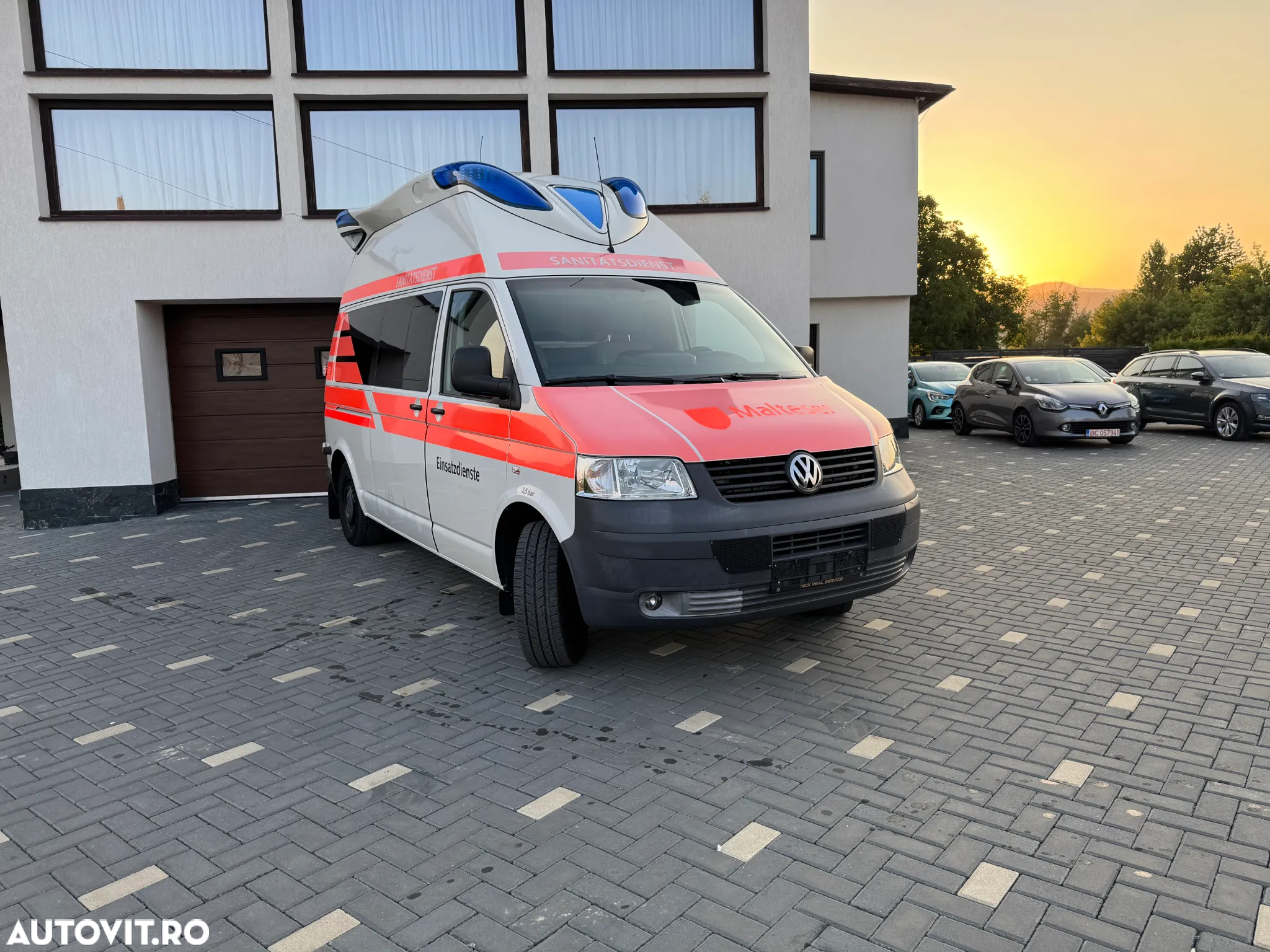 Volkswagen TRANSPORTER T5 - 14