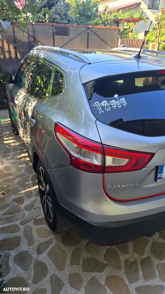 Nissan Qashqai 1.6 DCI Xtronic TEKNA - 10