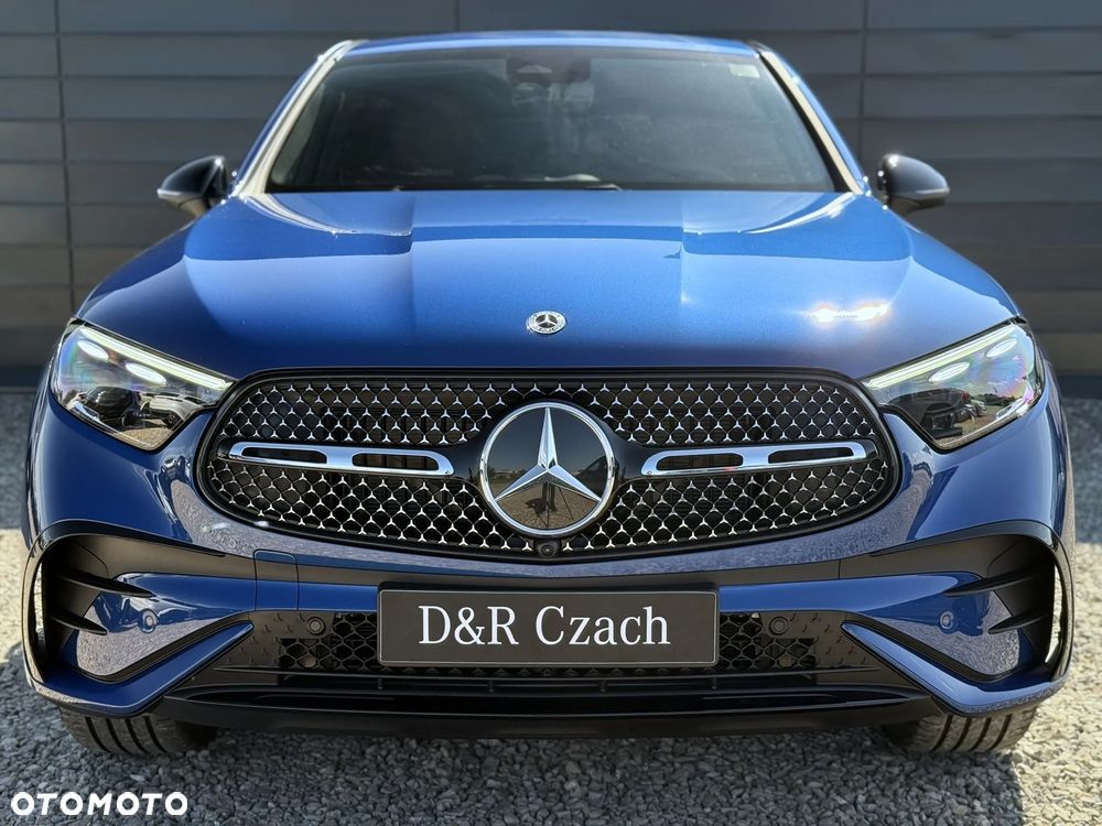 Mercedes-Benz GLC Coupe 200 mHEV 4-Matic AMG Line - 2