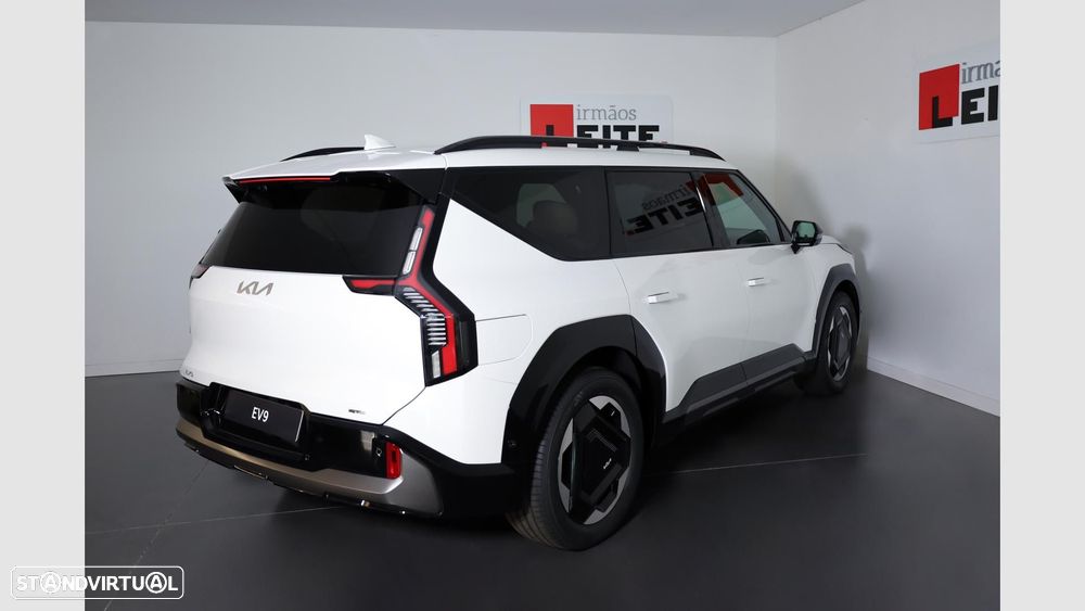Kia EV9 98.8 kWh GT-Line AWD - 27