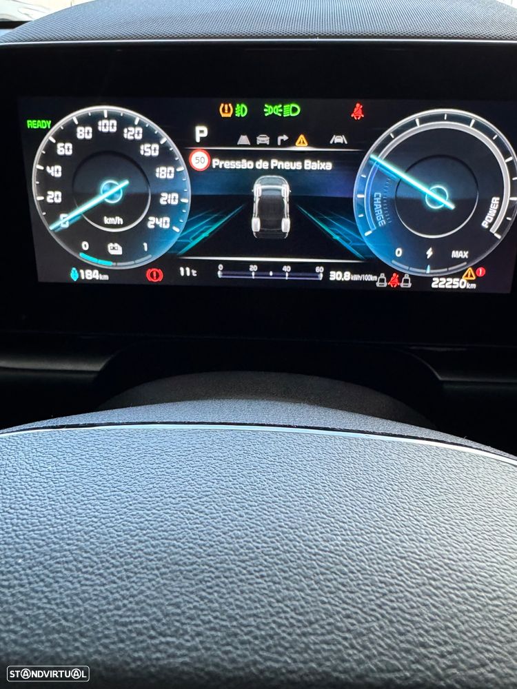 Kia Niro EV 64kWh Tech X - 12