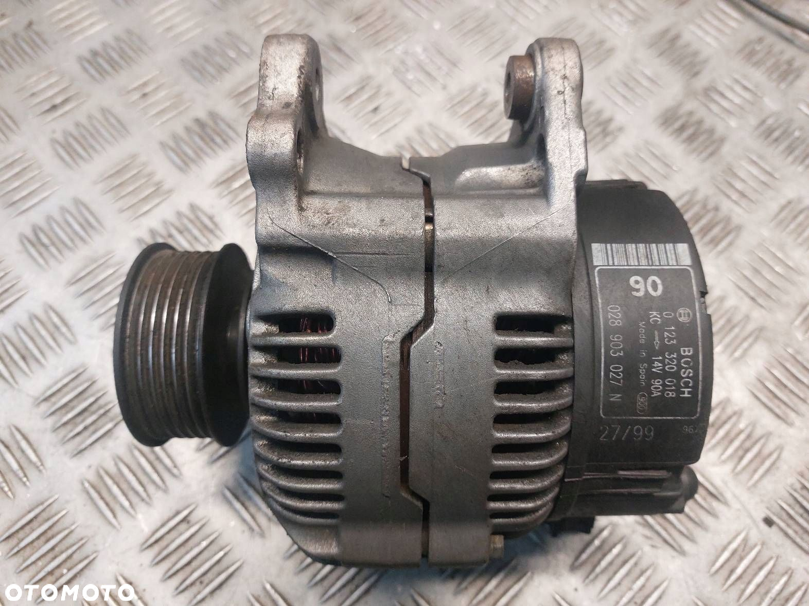 ALTERNATOR VOLKSWAGEN LT 35 028903027N - 2