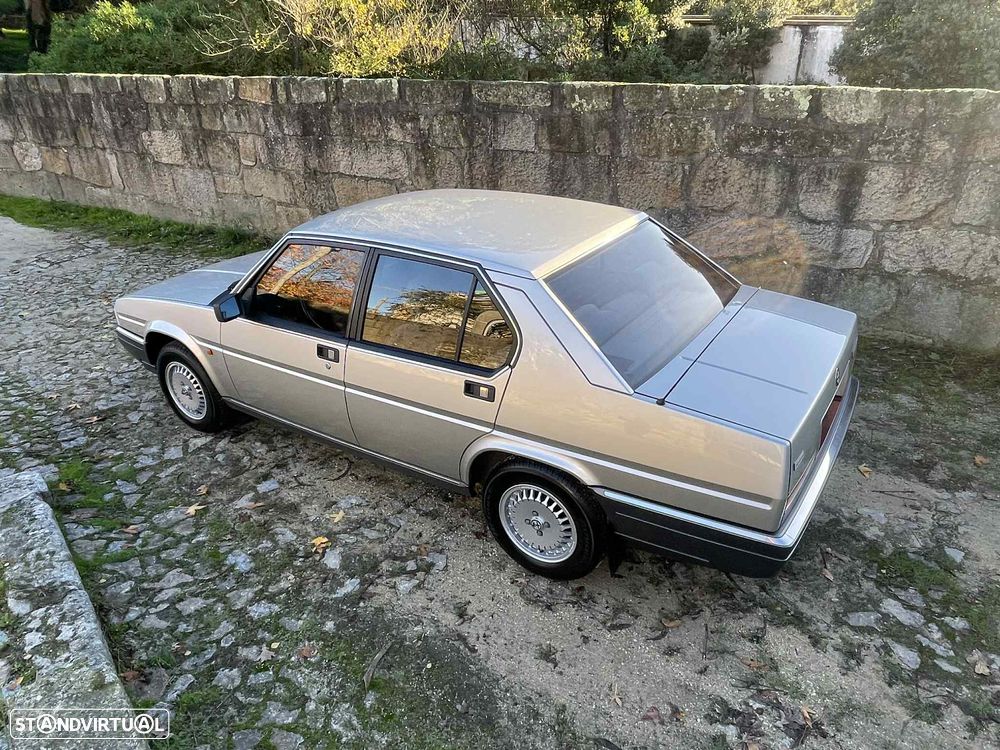 Alfa Romeo 90 2.0 S - 14