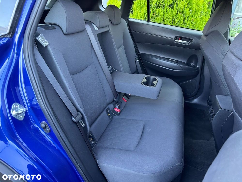 Toyota Corolla Cross - 20