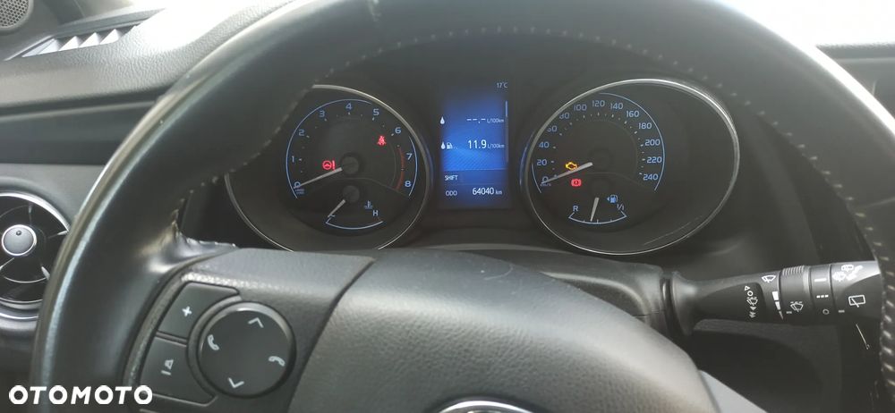 Toyota Auris 1.6 Comfort - 12