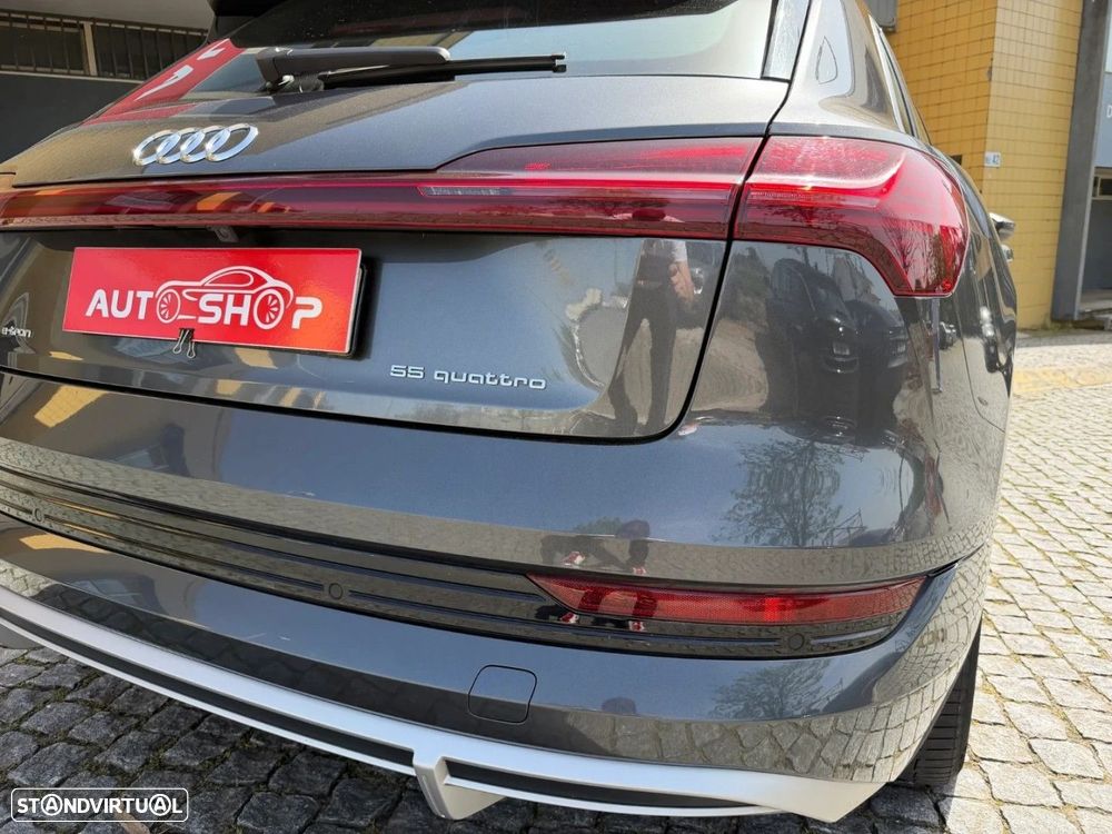 Audi e-tron 55 quattro S line - 22