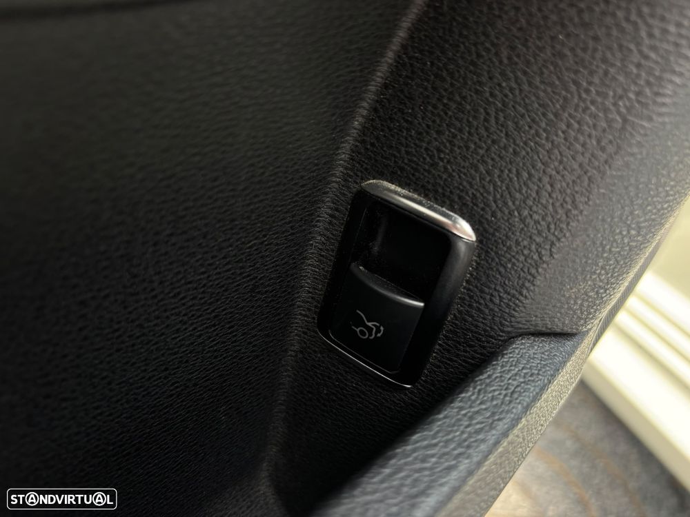 Mercedes-Benz E 250 CDI Avantgarde BE Auto. - 18