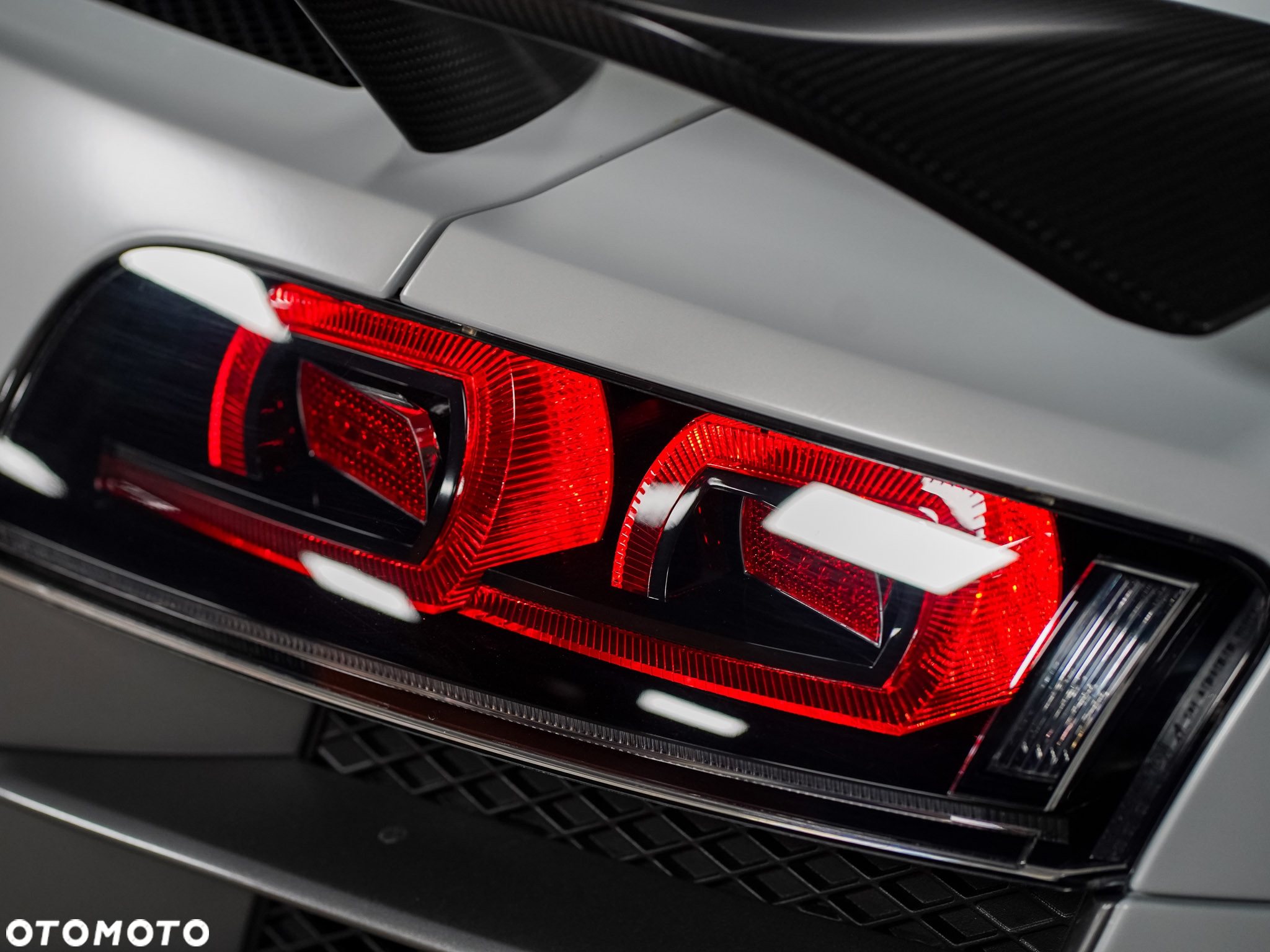 Audi R8 5.2 Quattro Plus S tronic - 14