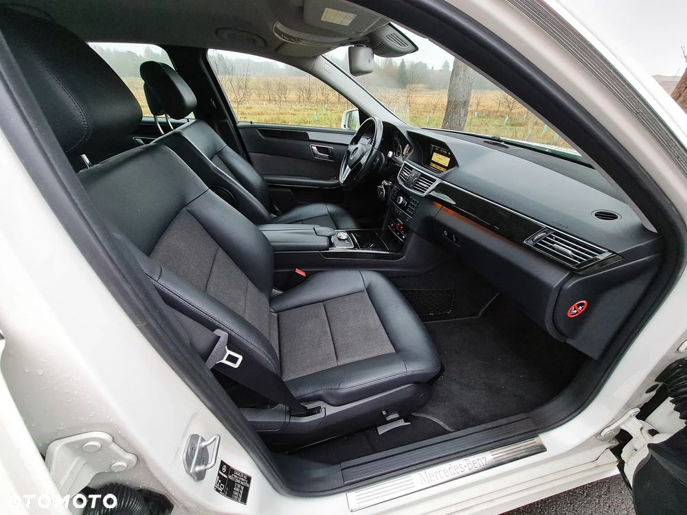 Mercedes-Benz Klasa E 200 CGI BlueEFFICIENCY 7G-TRONIC Avantgarde - 9