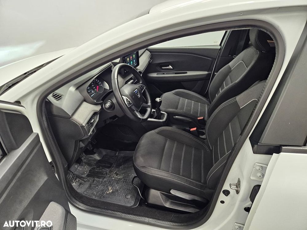 Dacia Logan TCe 90 MT6 Prestige - 9