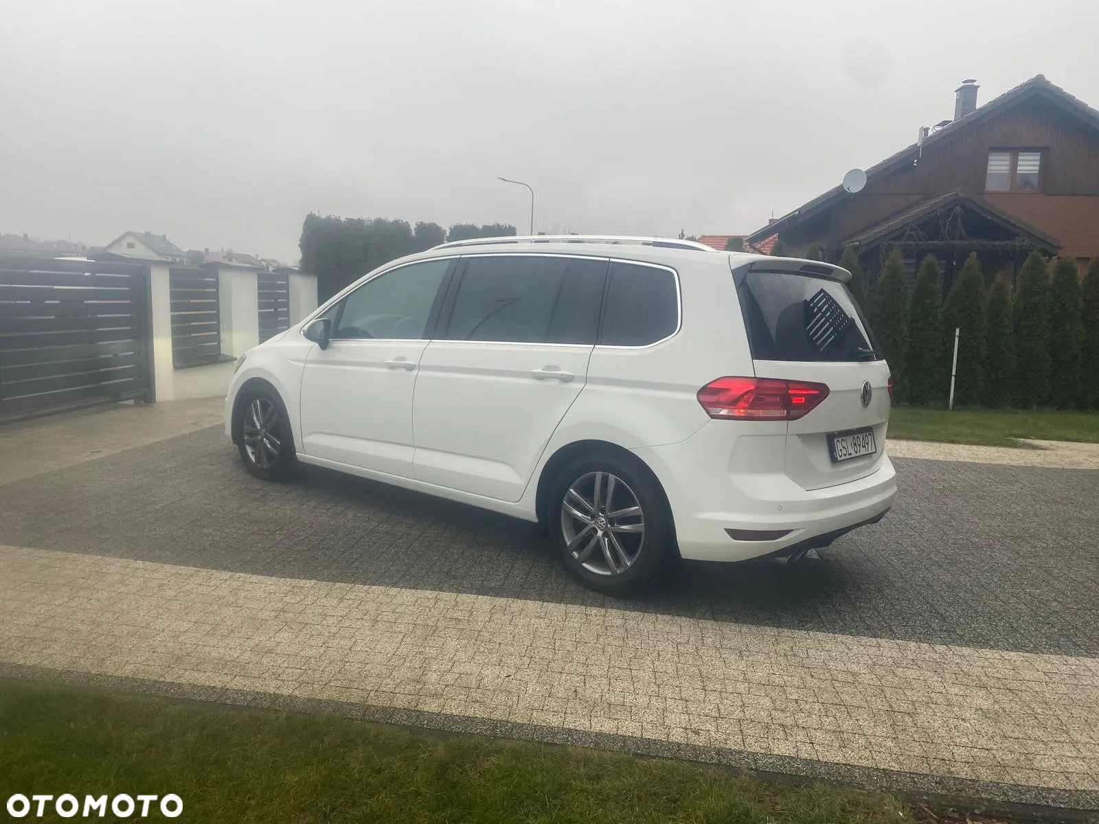 Volkswagen Touran 2.0 TDI BMT Highline DSG - 7