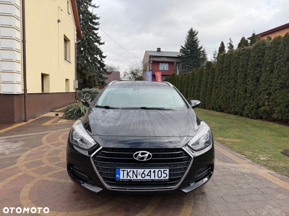 Hyundai i40 1.7 CRDi Comfort + - 7