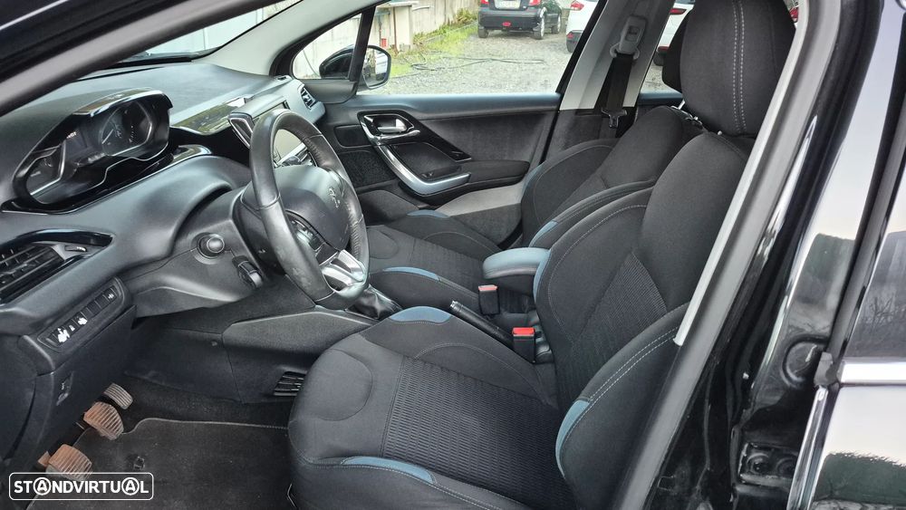 Peugeot 208 1.2 VTi Active - 8
