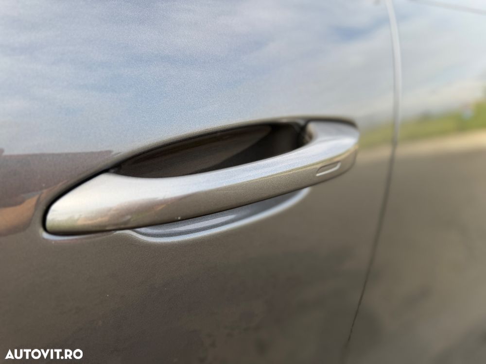 Porsche Cayenne E-Hybrid Tiptronic S Platinum Edition - 32