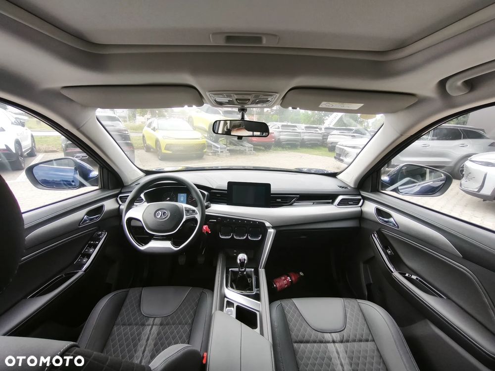 BAIC 3 1.5T Luxury - 31