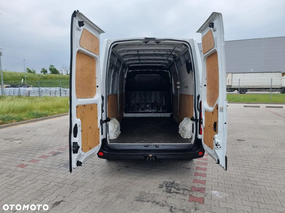 Opel Movano - 8