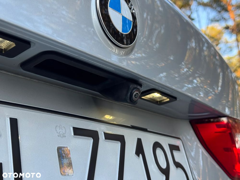 BMW Seria 5 530i xDrive Sport Line sport - 19