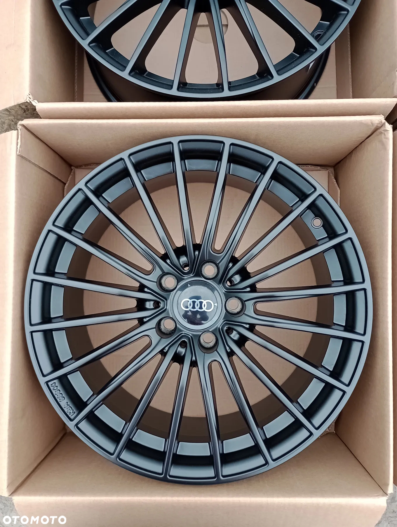 FELGI ALUMINIOWE NOWE 5x112 R18 8J ET45 AUDI A3 A4 A5 A6 A8 Q2 Q3 - 3