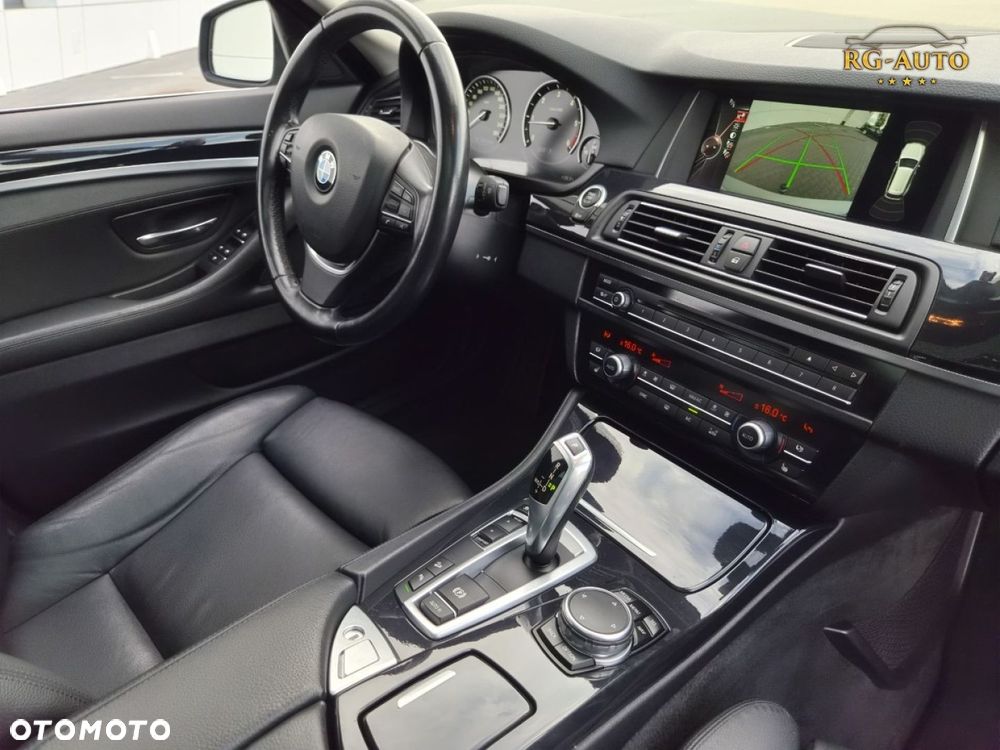 BMW Seria 5 525d xDrive Luxury Line - 20