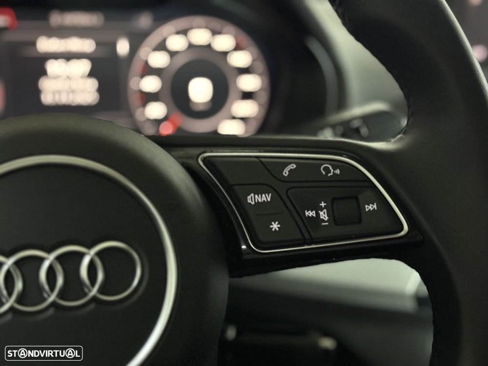 Audi Q2 30 TFSI Advanced — fotografia 15