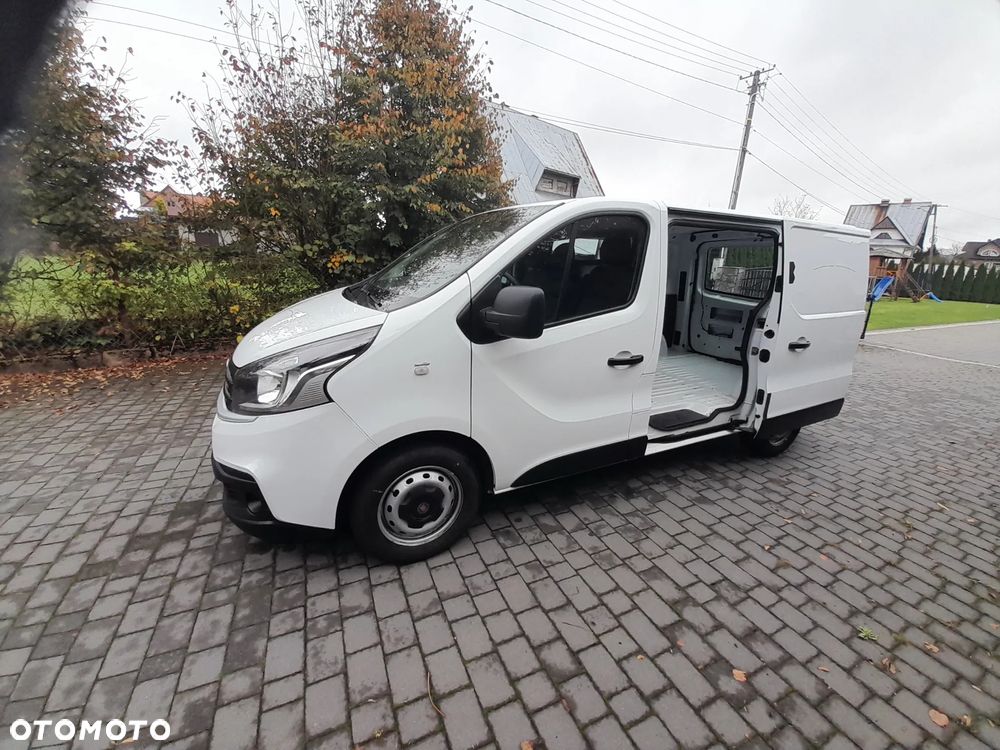 Fiat Talento blaszak 3-osobowy, ks. serwisowa - 9
